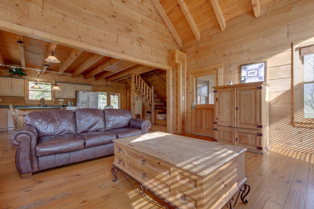 Spring View, 2 Bedrooms, WiFi, Hot Tub, Pool Table, Sleeps 6 Sevierville Buitenkant foto