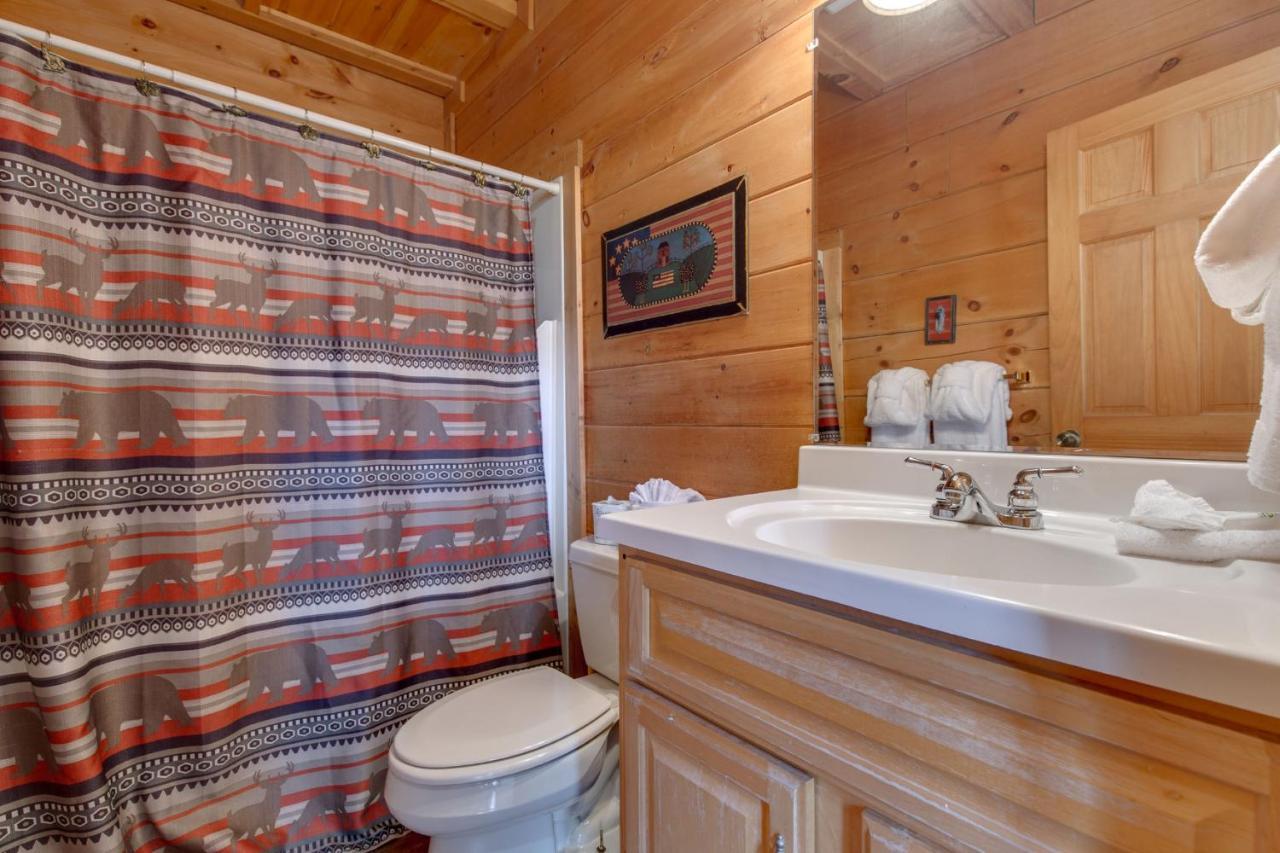 Spring View, 2 Bedrooms, WiFi, Hot Tub, Pool Table, Sleeps 6 Sevierville Buitenkant foto