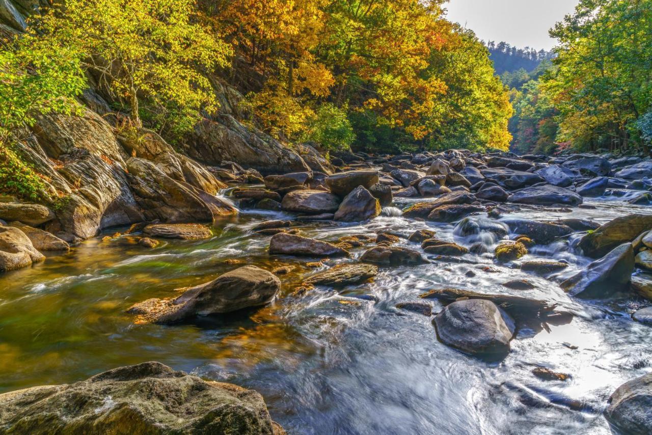 Spring View, 2 Bedrooms, WiFi, Hot Tub, Pool Table, Sleeps 6 Sevierville Buitenkant foto