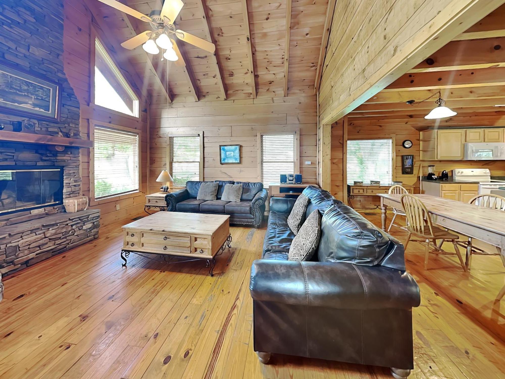 Spring View, 2 Bedrooms, WiFi, Hot Tub, Pool Table, Sleeps 6 Sevierville Buitenkant foto